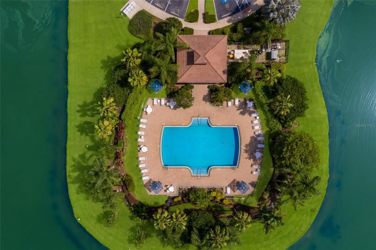 3793 Parkridge Circle, Unit 3-105, Sarasota, FL 34243 Photo