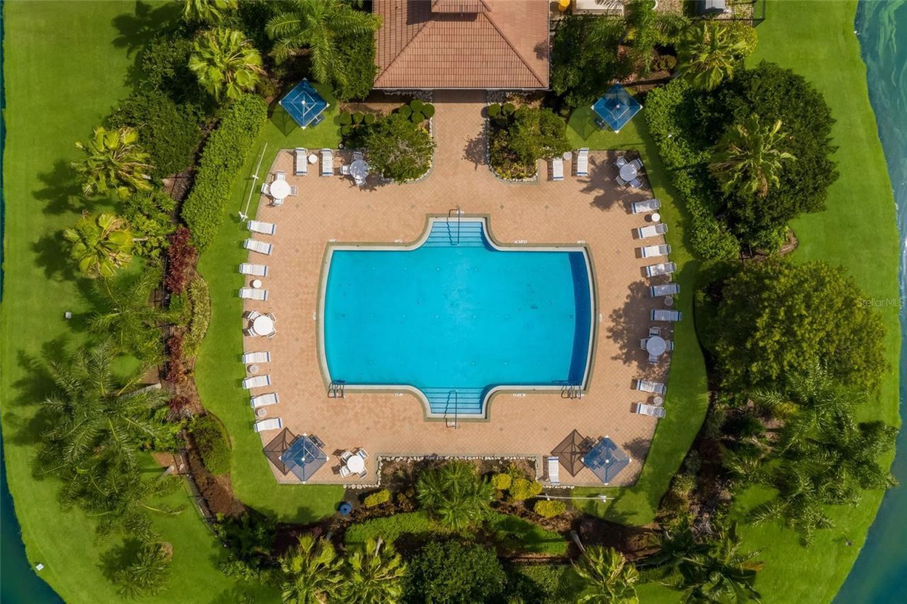 3793 Parkridge Circle, Unit 3-105, Sarasota, FL 34243 Photo