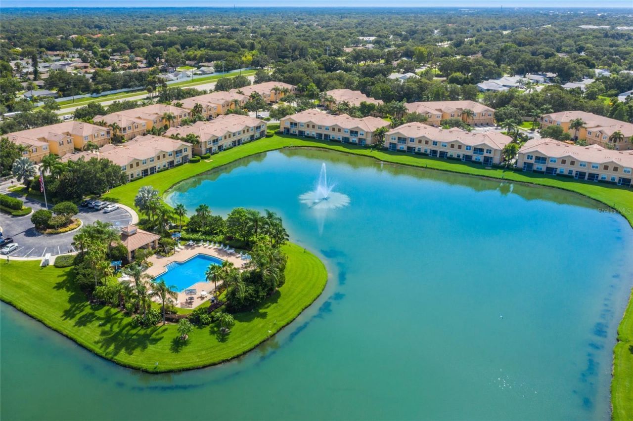 3793 Parkridge Circle, Unit 3-105, Sarasota, FL 34243 Photo