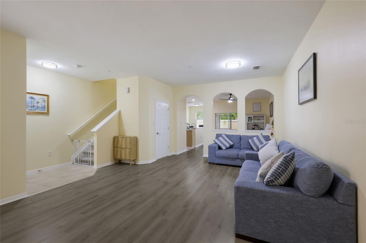3793 Parkridge Circle, Unit 3-105, Sarasota, FL 34243 Photo