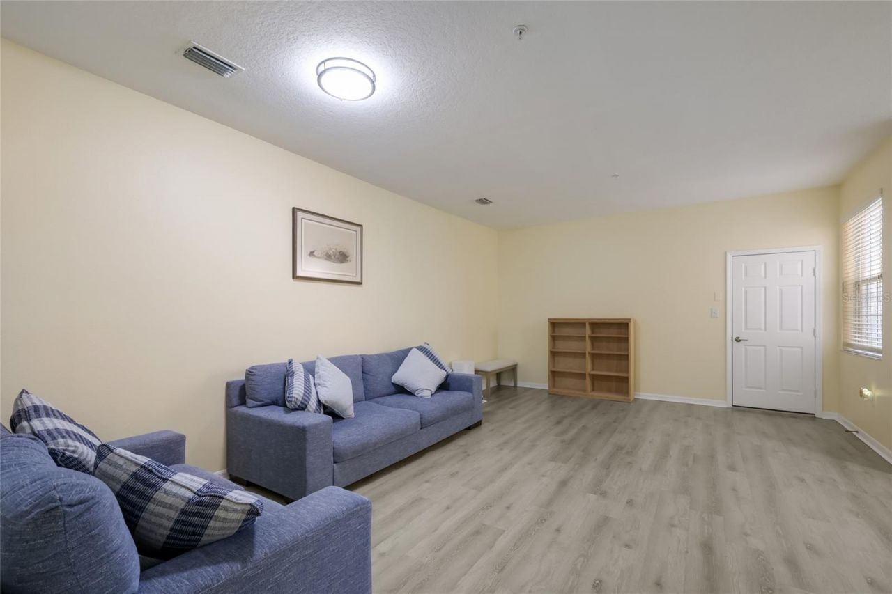 3793 Parkridge Circle, Unit 3-105, Sarasota, FL 34243 Photo