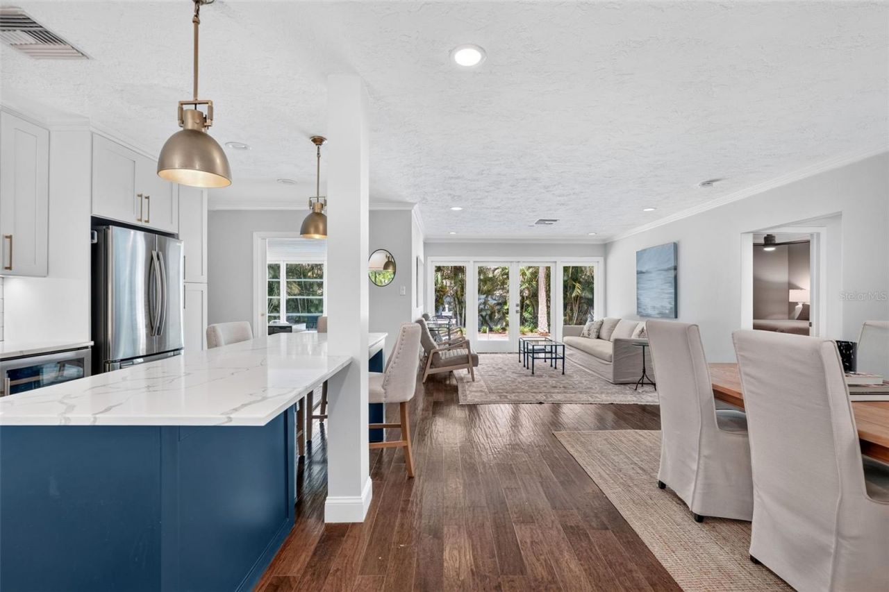 1965 Hibiscus Street, Sarasota, FL 34239 Photo