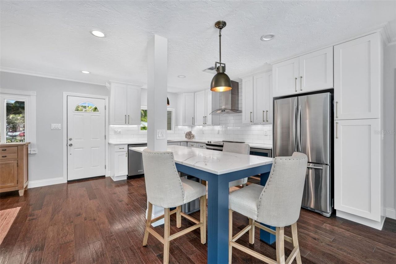1965 Hibiscus Street, Sarasota, FL 34239 Photo
