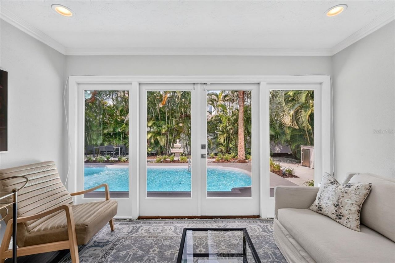 1965 Hibiscus Street, Sarasota, FL 34239 Photo