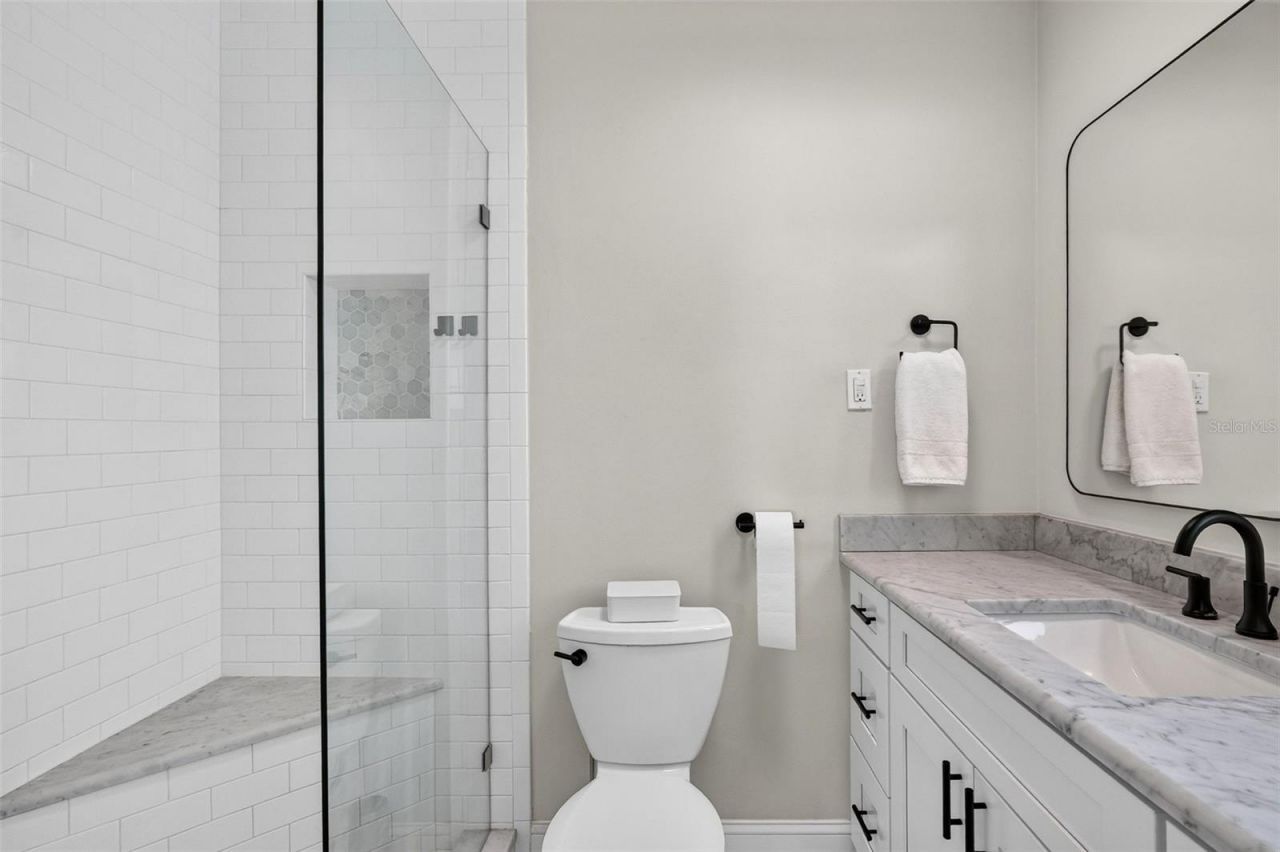 1965 Hibiscus Street, Sarasota, FL 34239 Photo