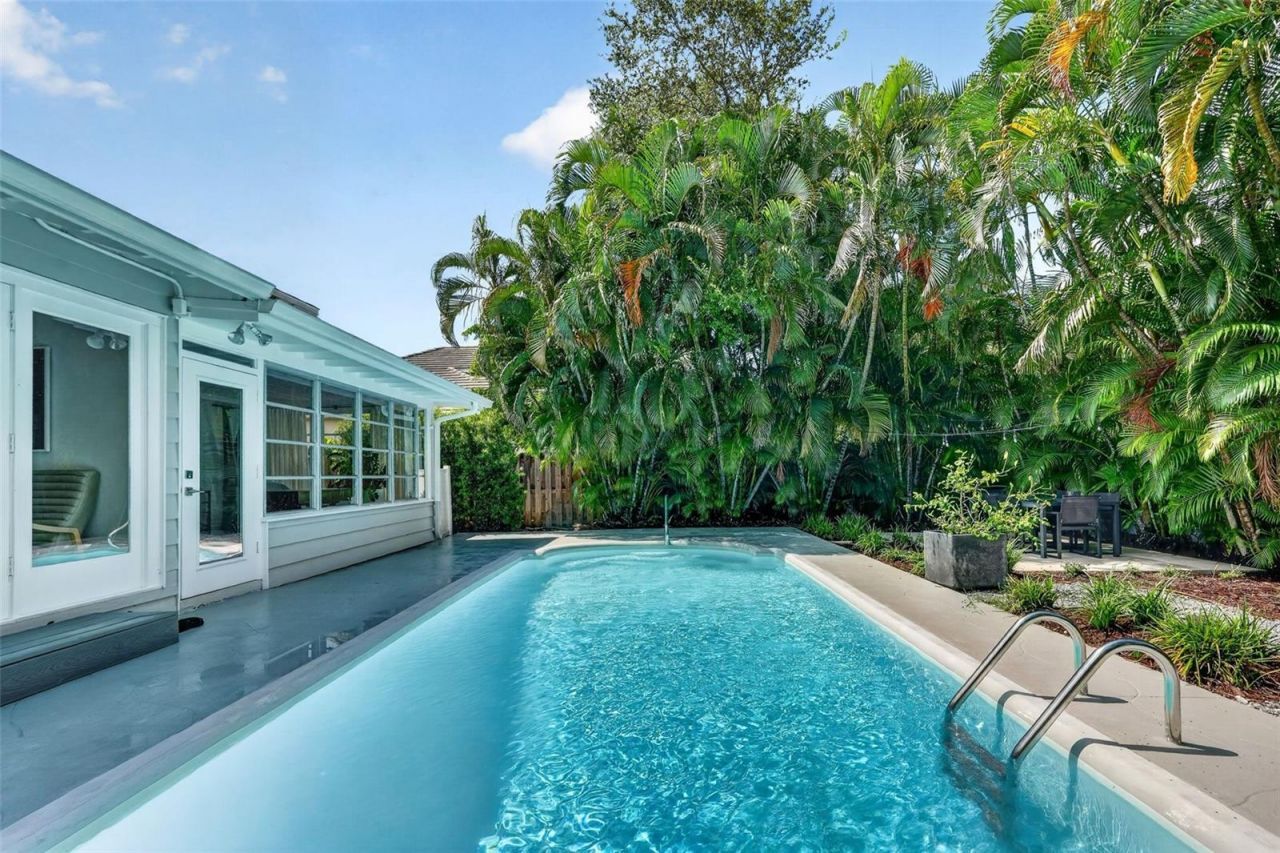1965 Hibiscus Street, Sarasota, FL 34239 Photo