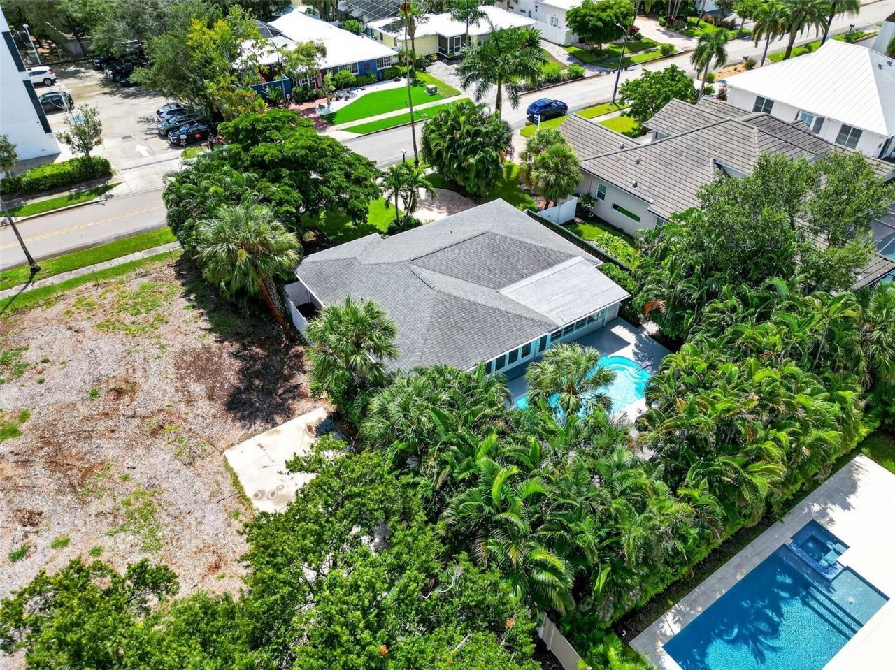1965 Hibiscus Street, Sarasota, FL 34239 Photo