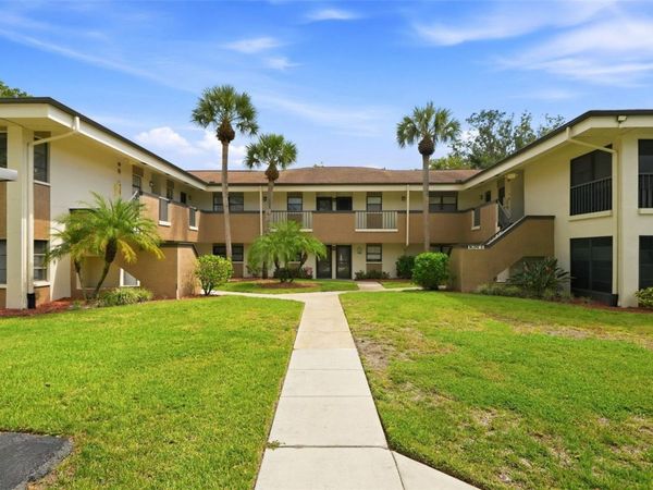 2700 NEBRASKA AVENUE , Unit 2-203, PALM HARBOR, FL 34684