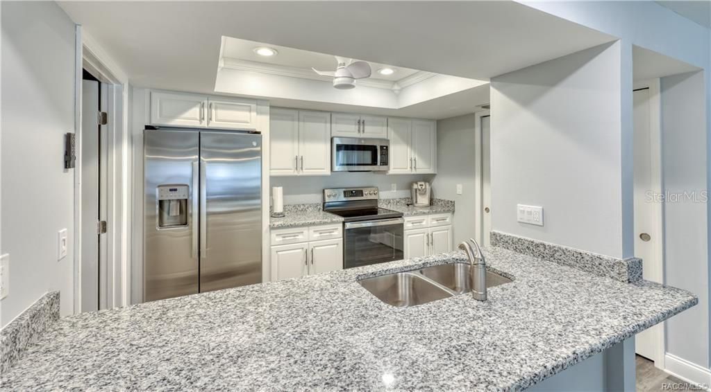 85 Golfview Drive , Homosassa, FL 34446 Photo