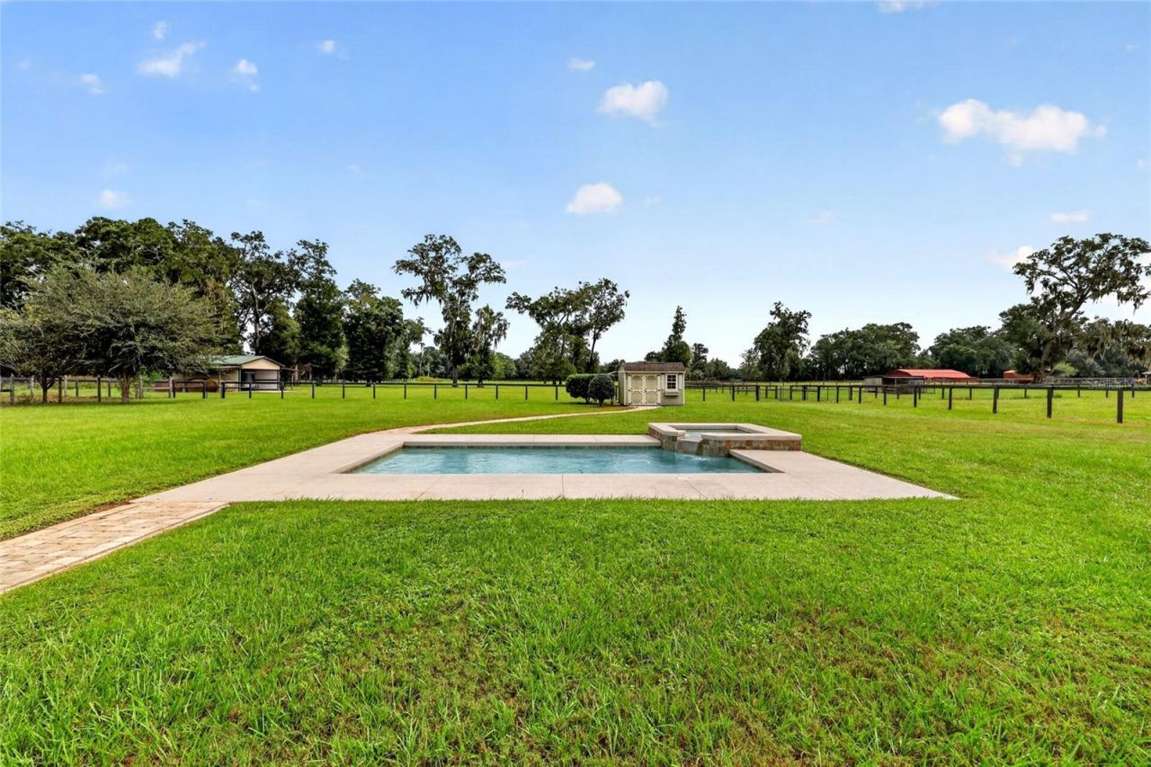 2556 NE 120th Street, Anthony, FL 32617 Photo