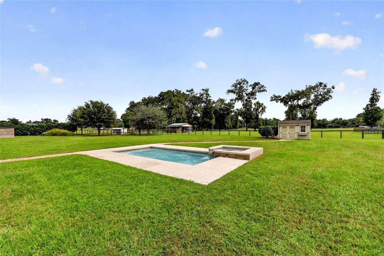 2556 NE 120th Street, Anthony, FL 32617 Photo