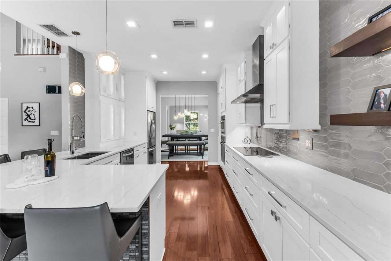 1910 Gerda Terrace, Orlando, FL 32804 Photo