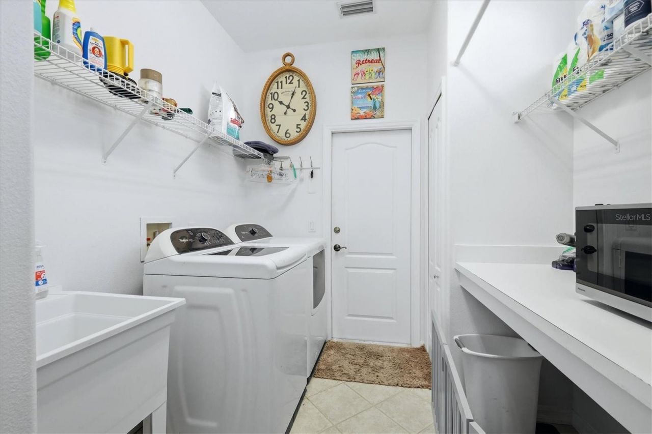8319 Nice Way , Sarasota, FL 34238 Photo