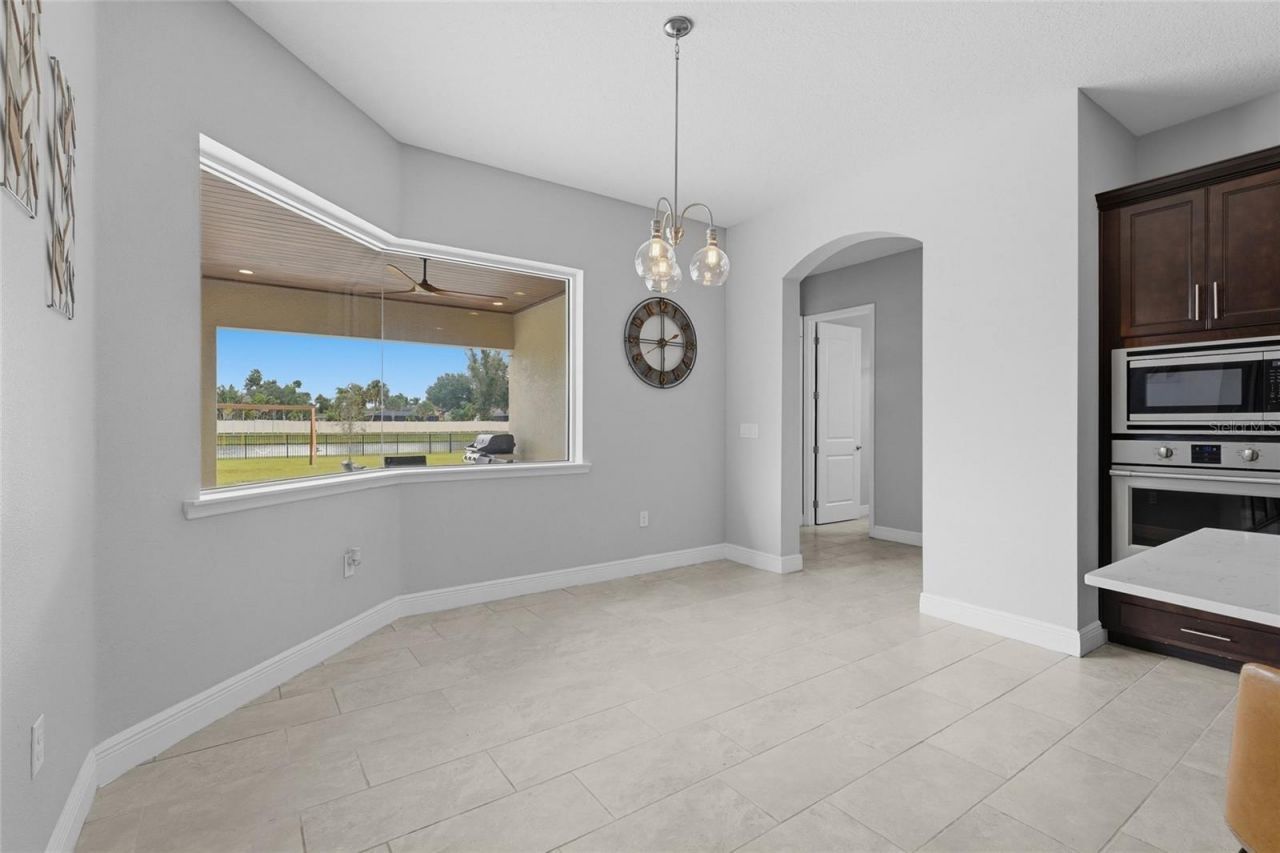 7460 Ripetta Street, Sarasota, FL 34240 Photo