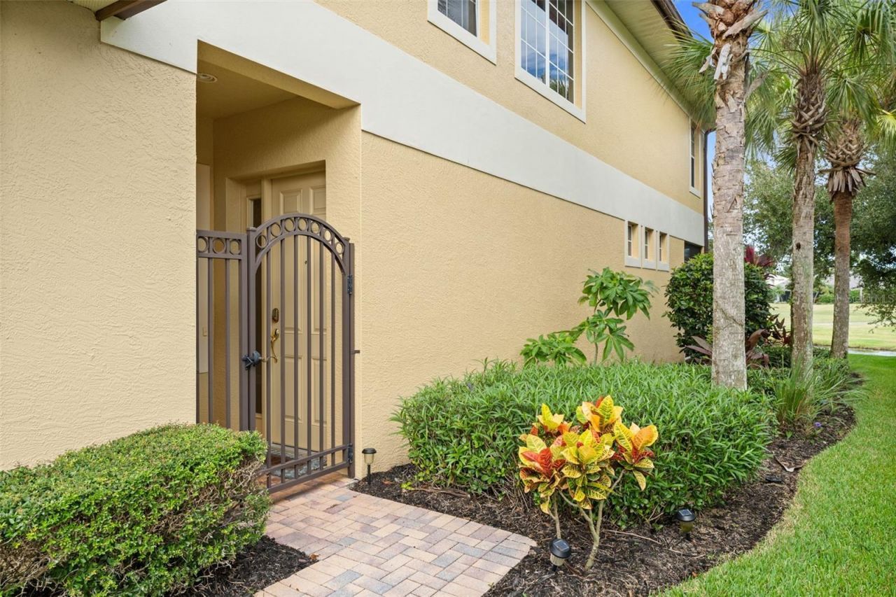 8432 Miramar Way, Lakewood Ranch, FL 34202 Photo