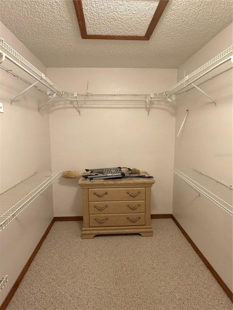 1077 SE 170th Court , Silver Springs, FL 34488 Photo