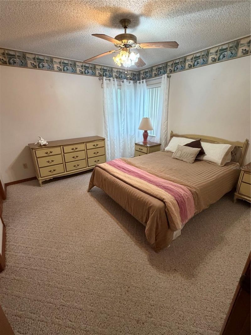 1077 SE 170th Court , Silver Springs, FL 34488 Photo