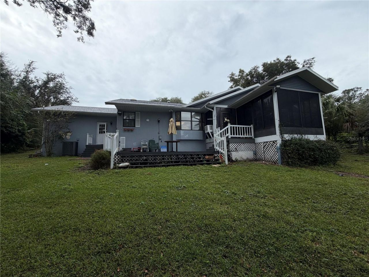 1077 SE 170th Court , Silver Springs, FL 34488 Photo