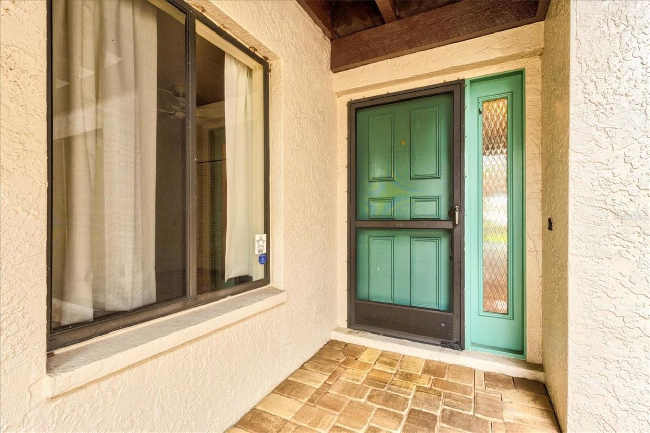 3118 Windrush Bourne, Unit 8, Sarasota, FL 34235 Photo