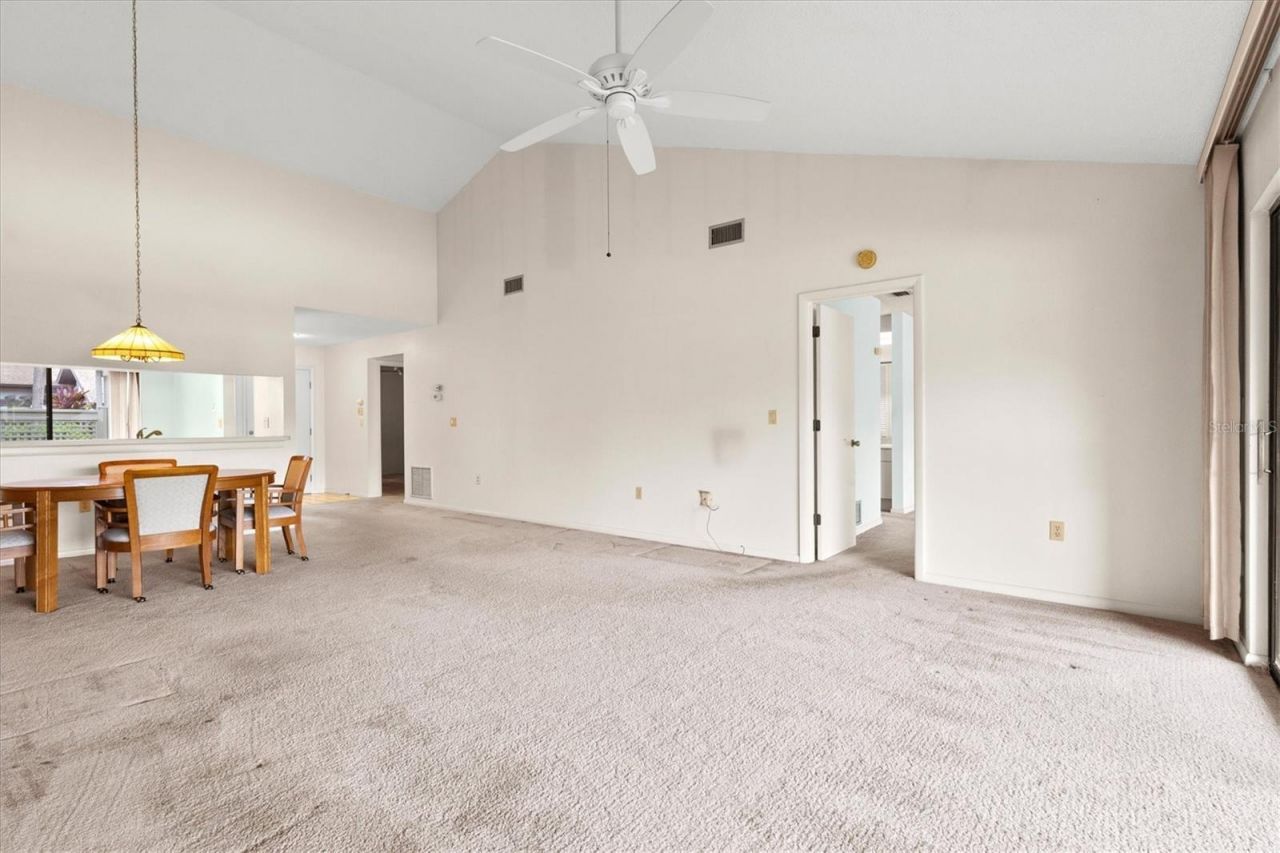 3118 Windrush Bourne, Unit 8, Sarasota, FL 34235 Photo