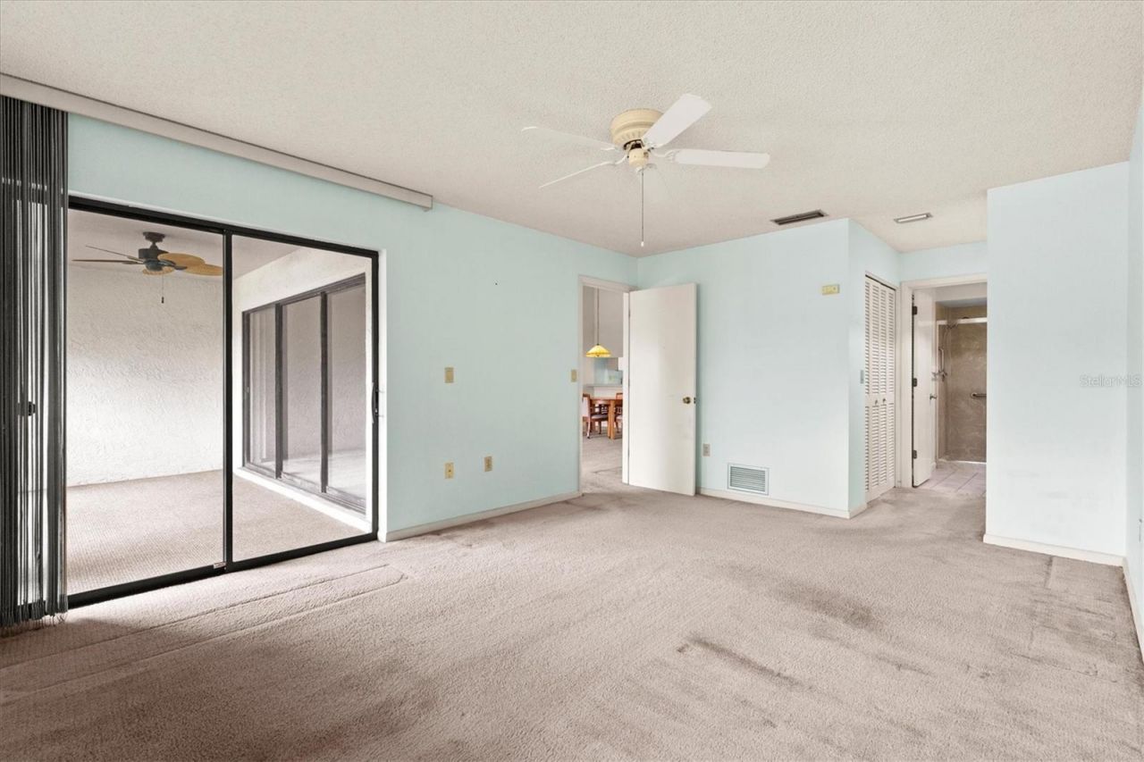 3118 Windrush Bourne, Unit 8, Sarasota, FL 34235 Photo