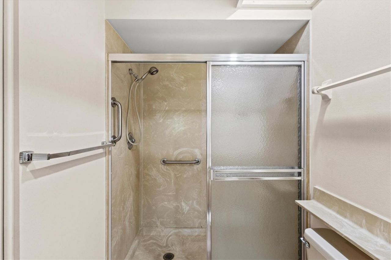 3118 Windrush Bourne, Unit 8, Sarasota, FL 34235 Photo