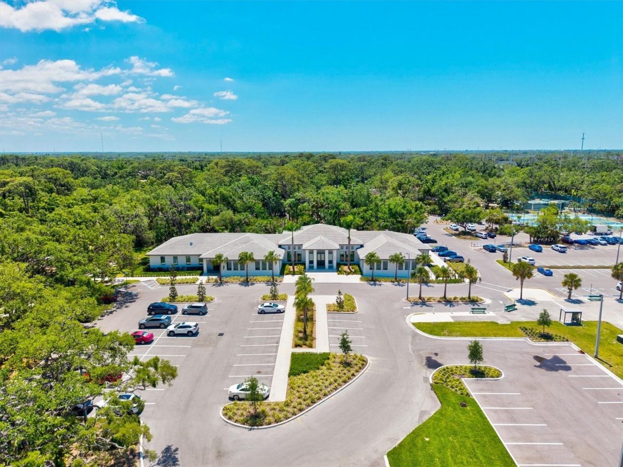3118 Windrush Bourne, Unit 8, Sarasota, FL 34235 Photo