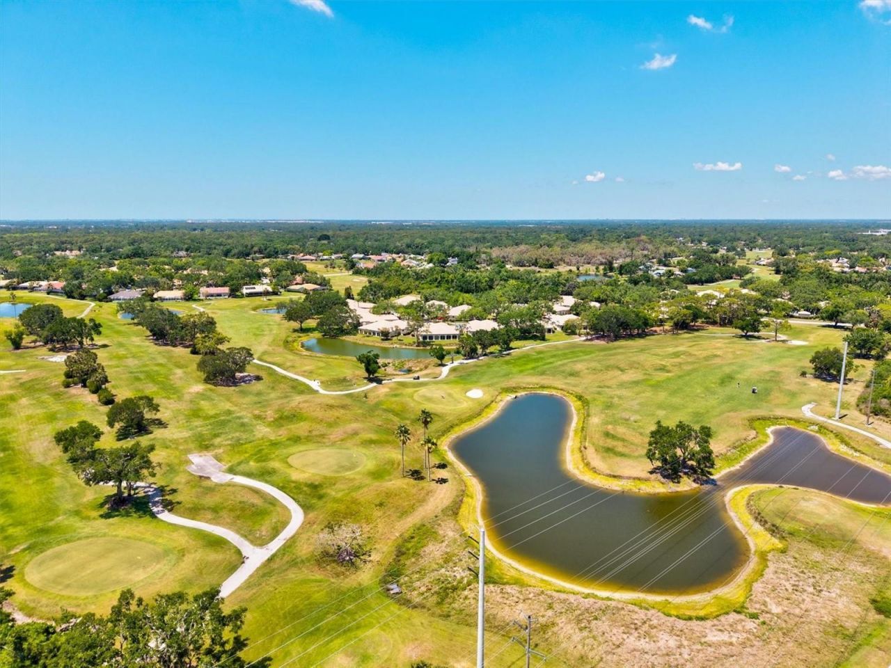 3118 Windrush Bourne, Unit 8, Sarasota, FL 34235 Photo
