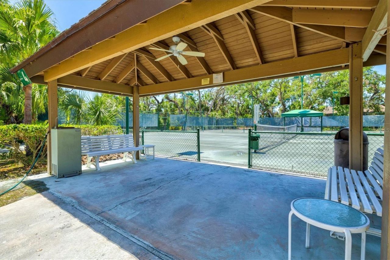 3118 Windrush Bourne, Unit 8, Sarasota, FL 34235 Photo