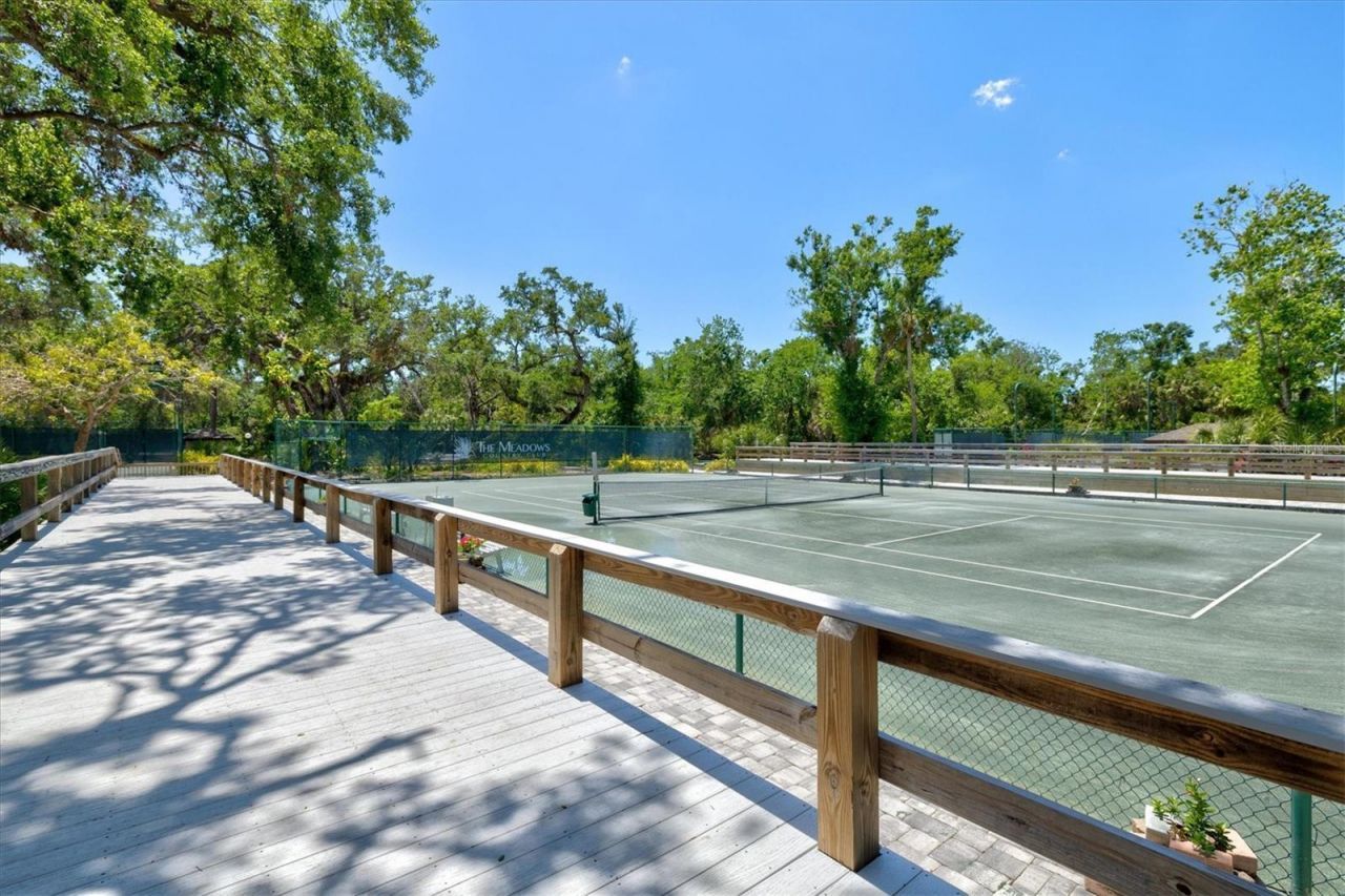 3118 Windrush Bourne, Unit 8, Sarasota, FL 34235 Photo