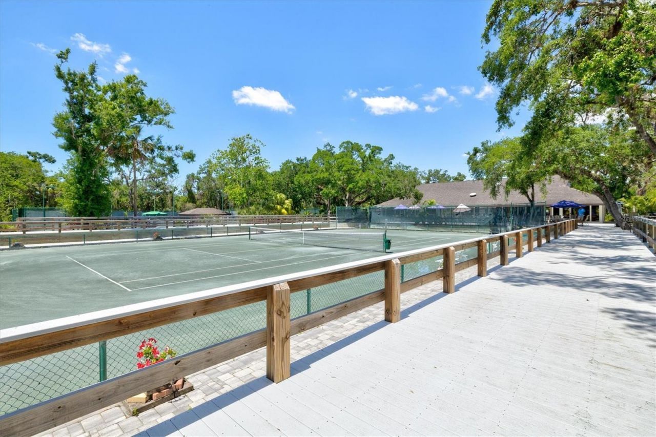 3118 Windrush Bourne, Unit 8, Sarasota, FL 34235 Photo
