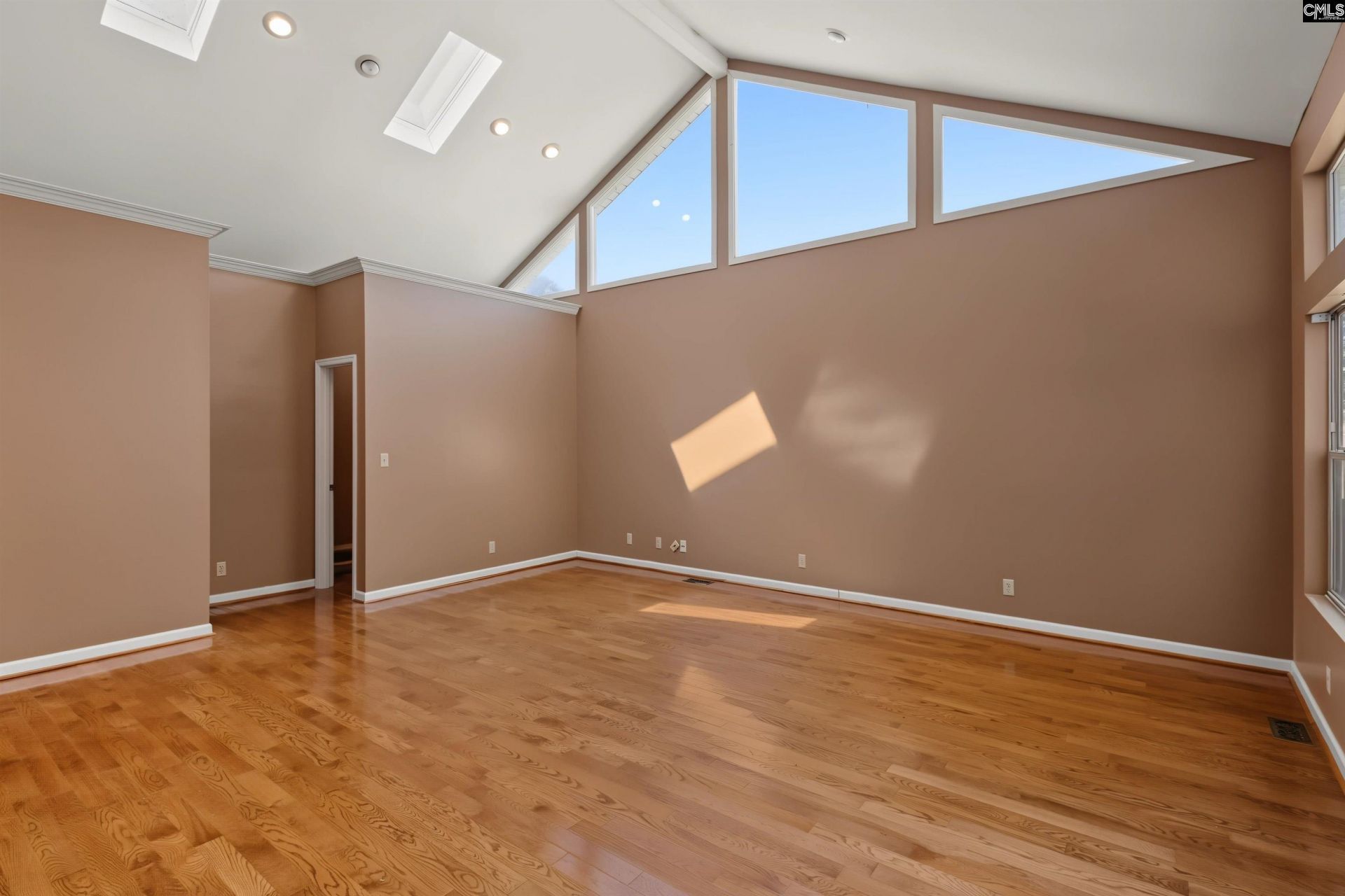 112 Chippenham Circle  Photo 18