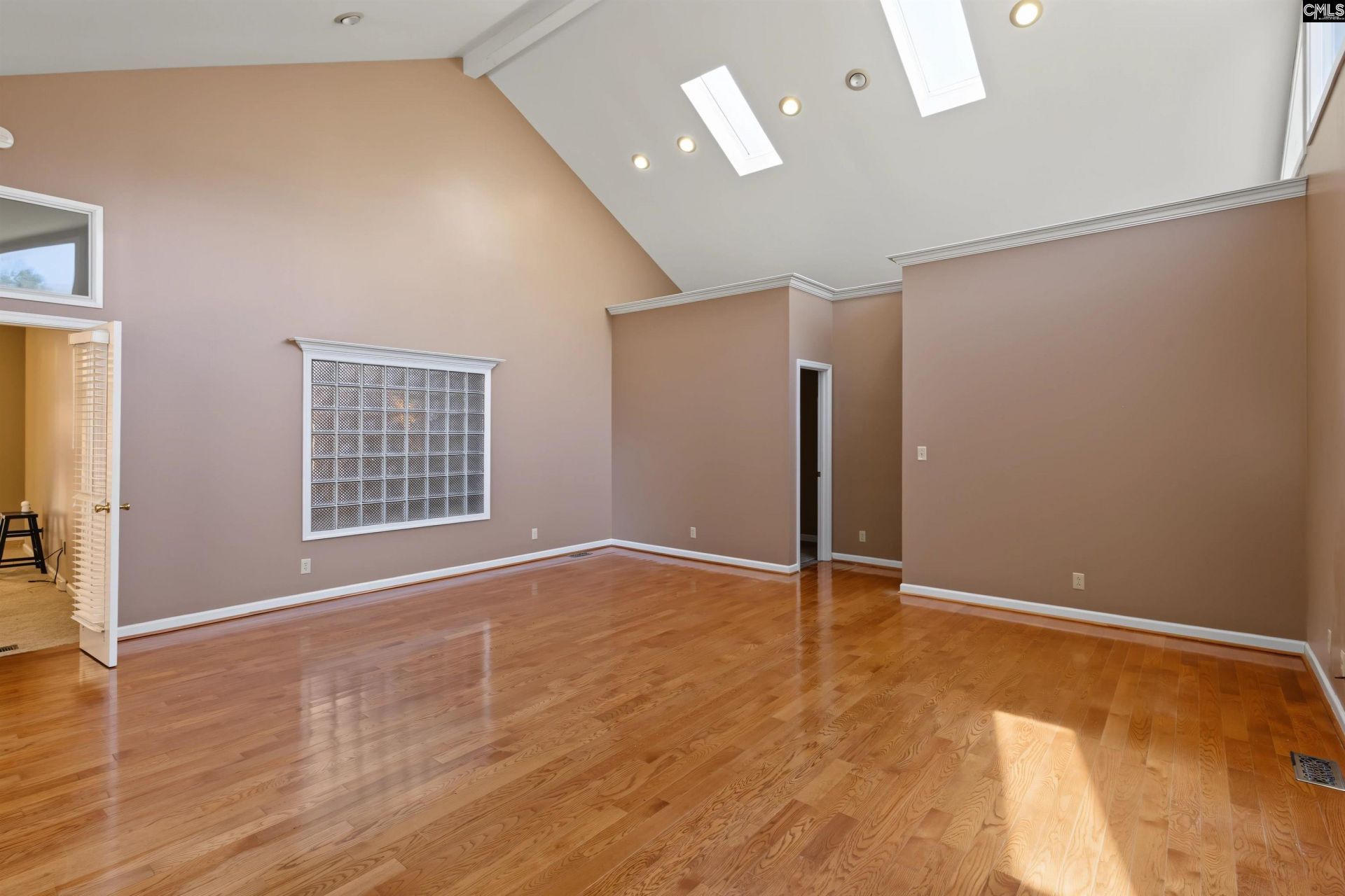 112 Chippenham Circle  Photo 19