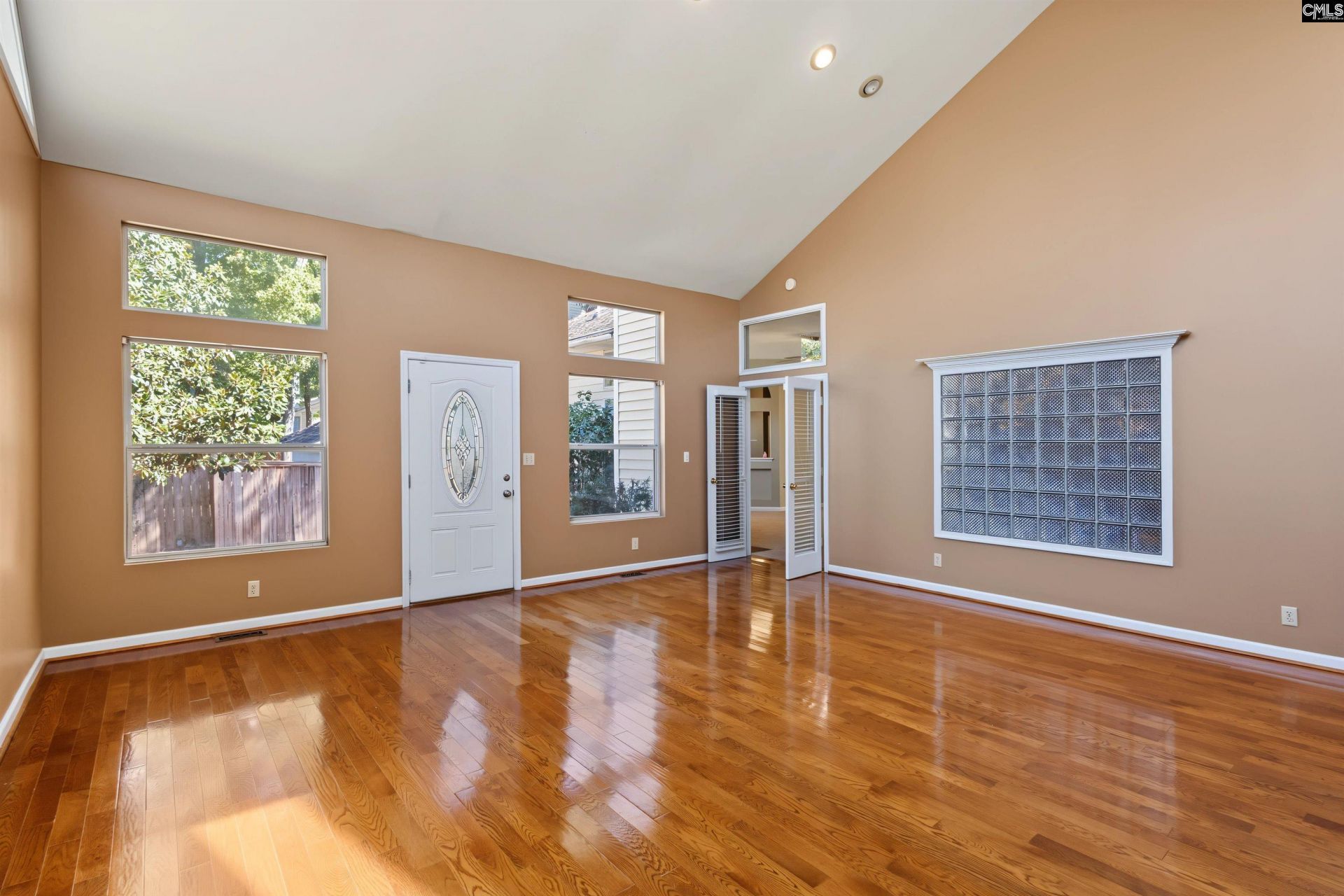 112 Chippenham Circle  Photo 20
