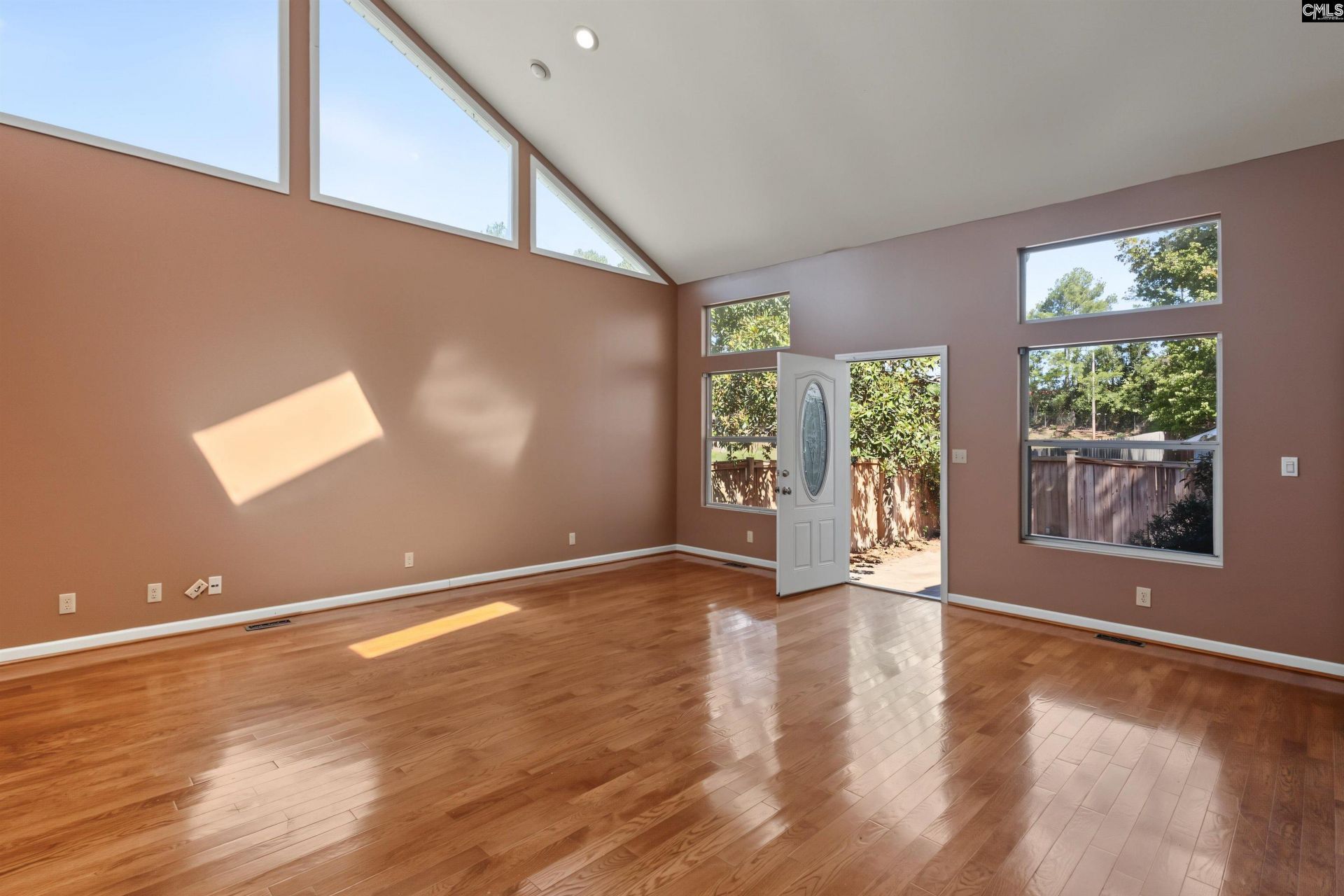 112 Chippenham Circle  Photo 21