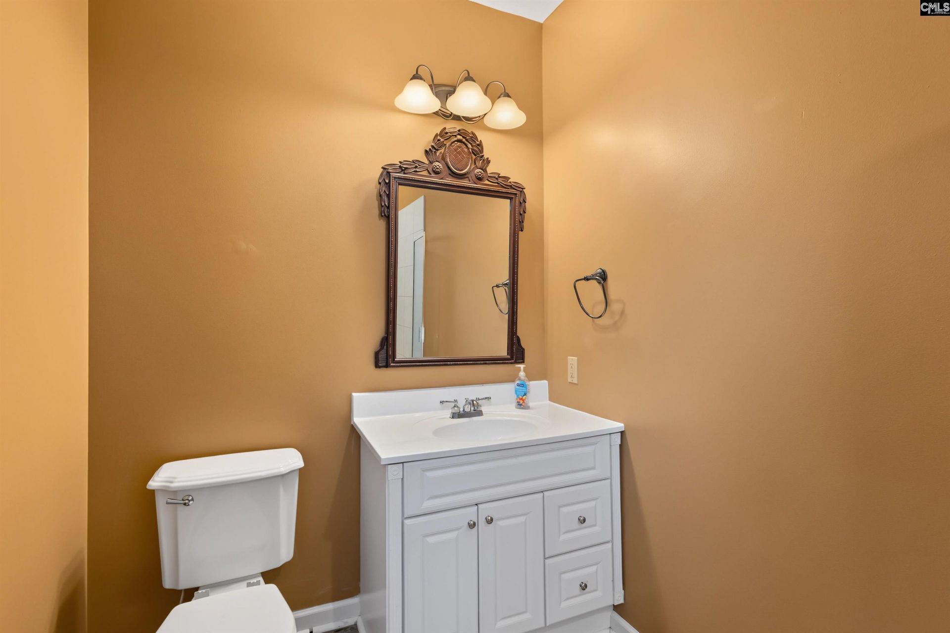 112 Chippenham Circle  Photo 22