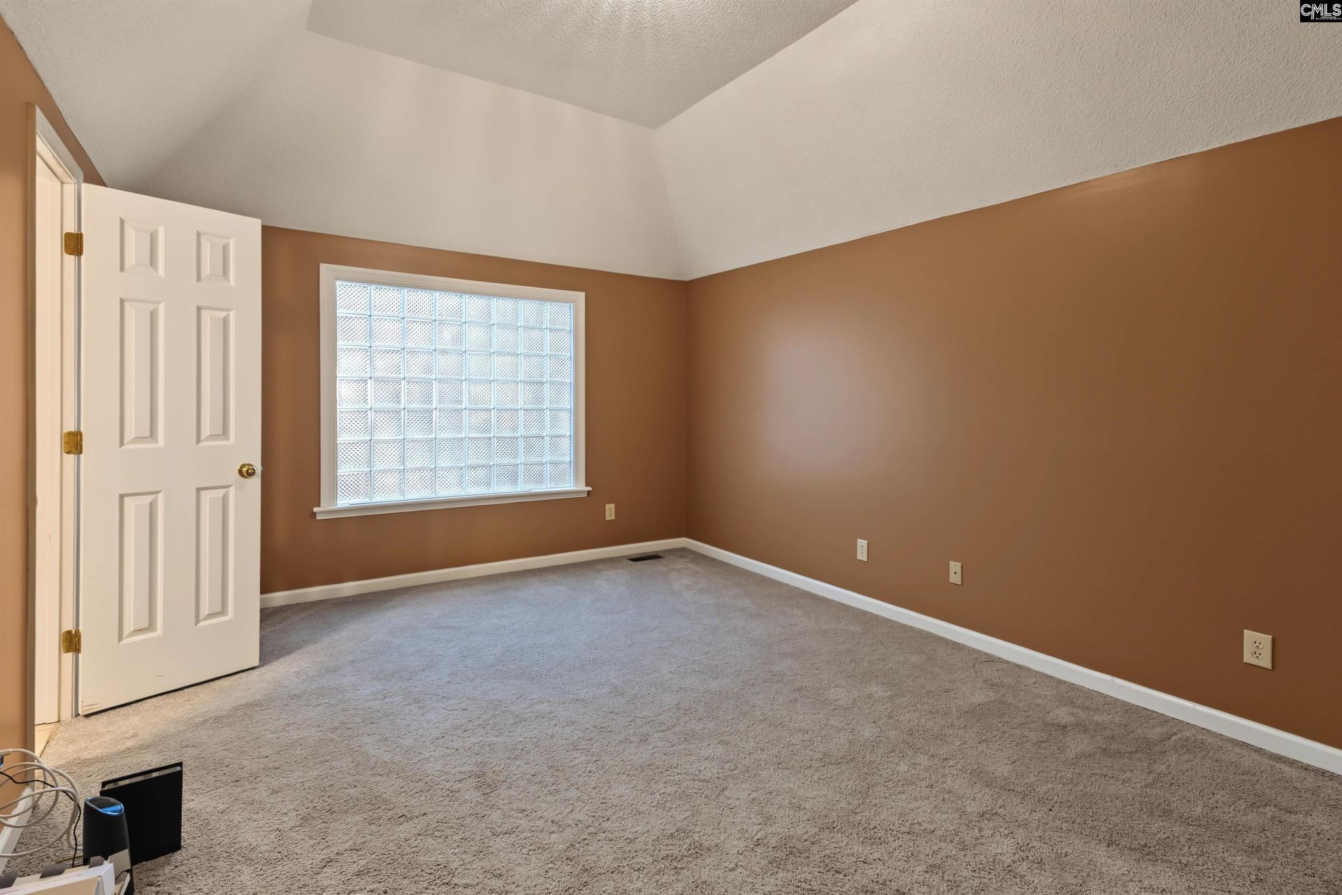 112 Chippenham Circle  Photo 27