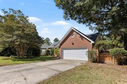 112 Chippenham Circle  photo 4