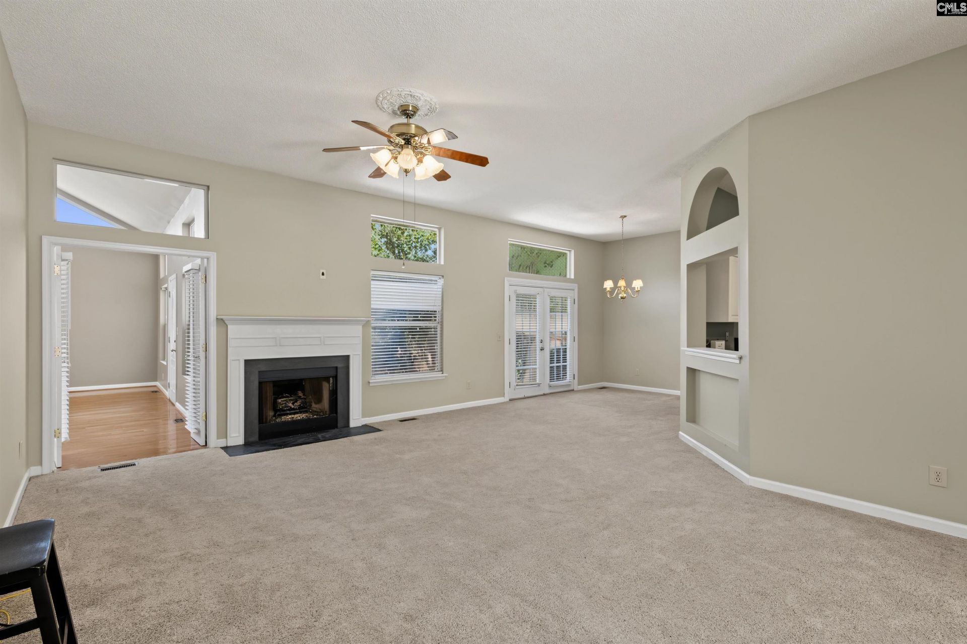 112 Chippenham Circle  Photo 8