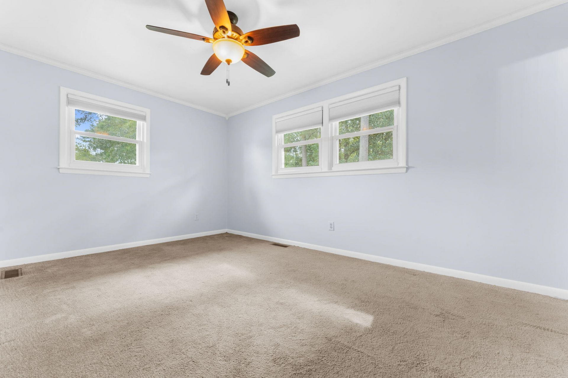1251 Greenfield Place Photo 10