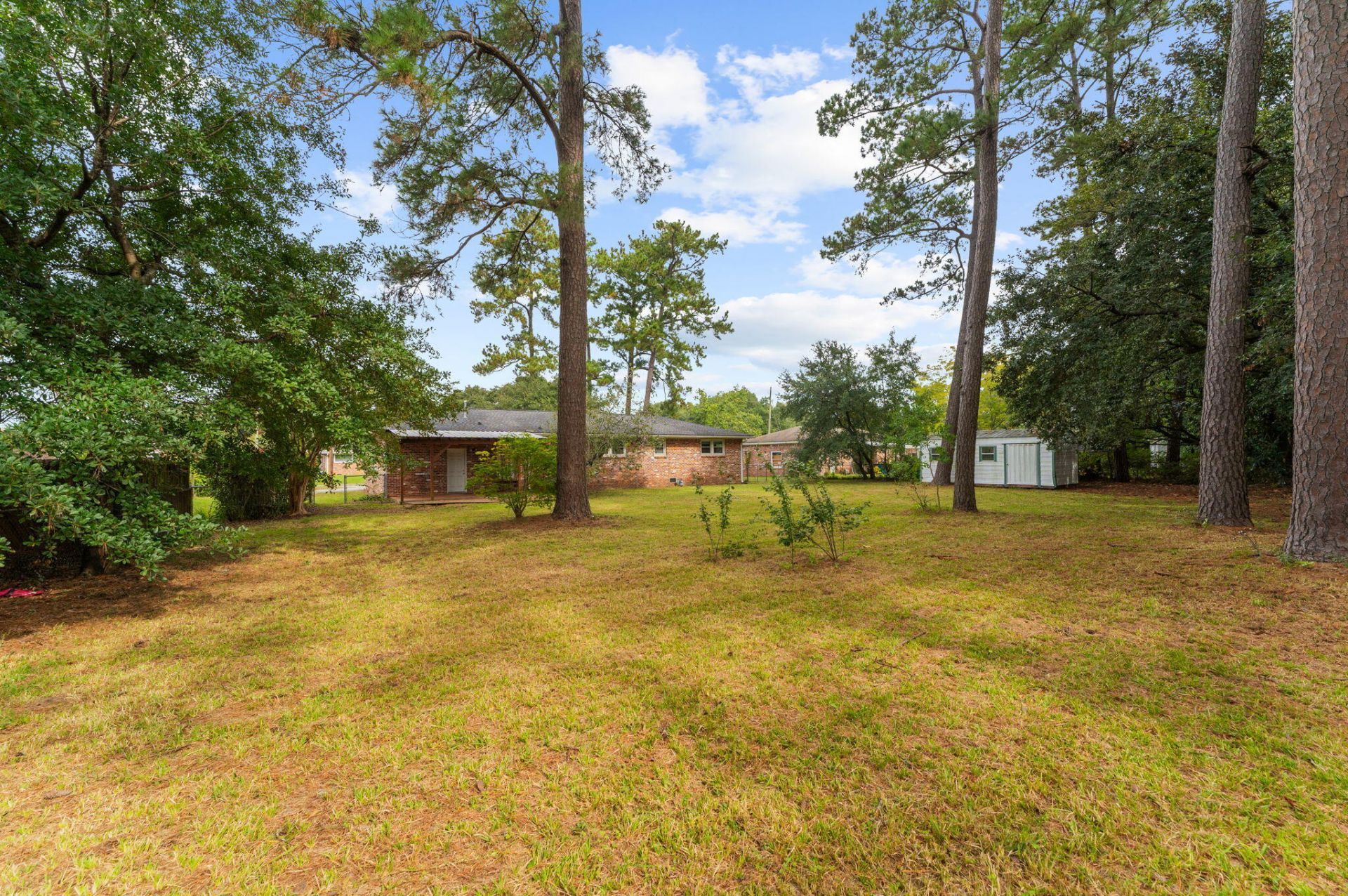 1251 Greenfield Place Photo 22