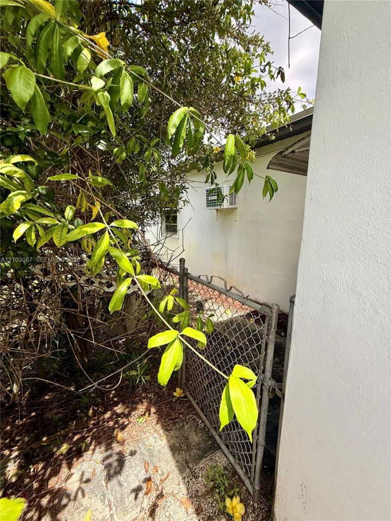 6409 Mayo St, Hollywood, FL 33023 Photo