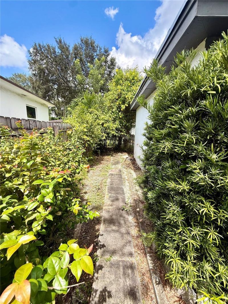 6409 Mayo St, Hollywood, FL 33023 Photo