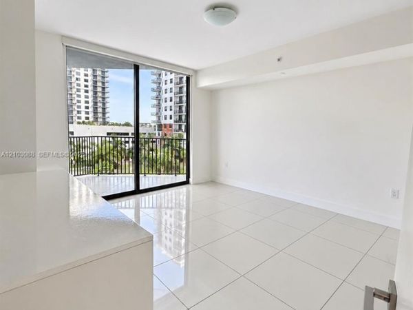 5252 NW 85th Ave , Unit 309, Doral, FL 33166
