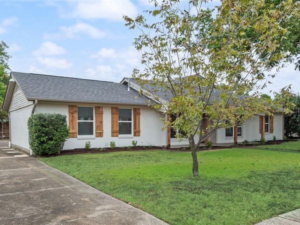 3431 Cloverdale Lane, Farmers Branch, TX 75234