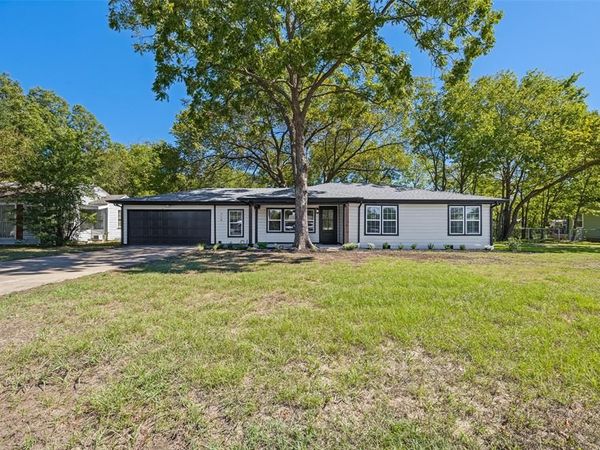718 N Union Street, Whitesboro, TX 76273