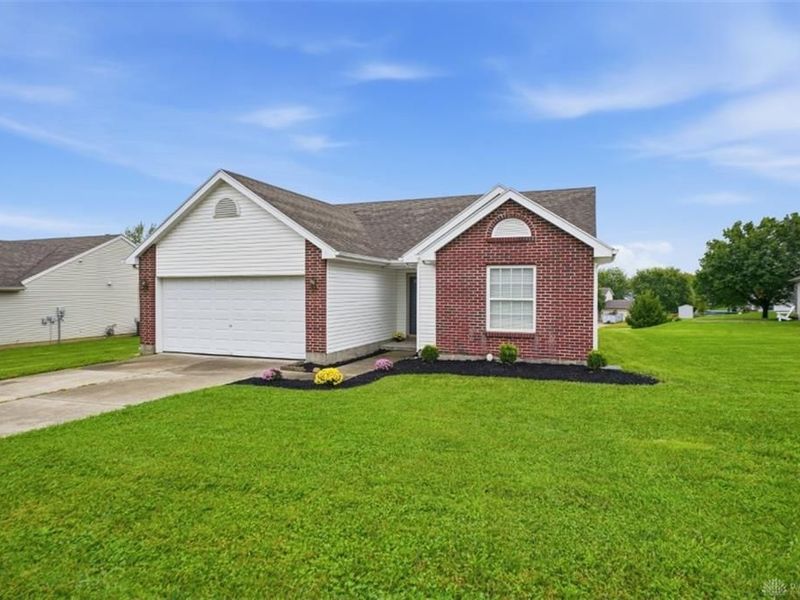 275 Keswick Drive, Monroe, OH 45050 Photo 3