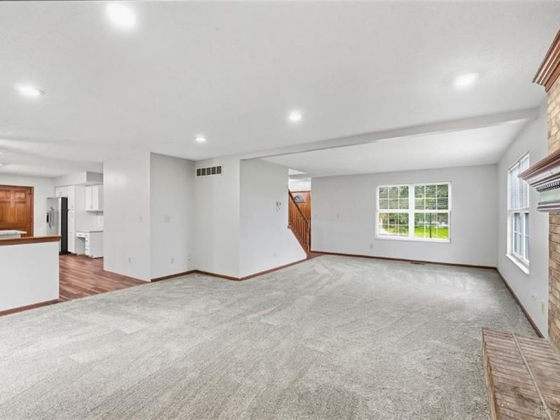6816 Kings River Court, Liberty Township, OH 45044 Photo 9