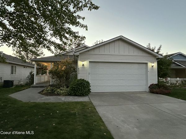 6329 N Lafayette LN , Coeur d'Alene, ID 83815
