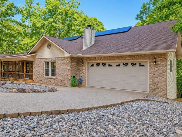 26 Berlanga Circle, Hot Springs Village, AR 71909